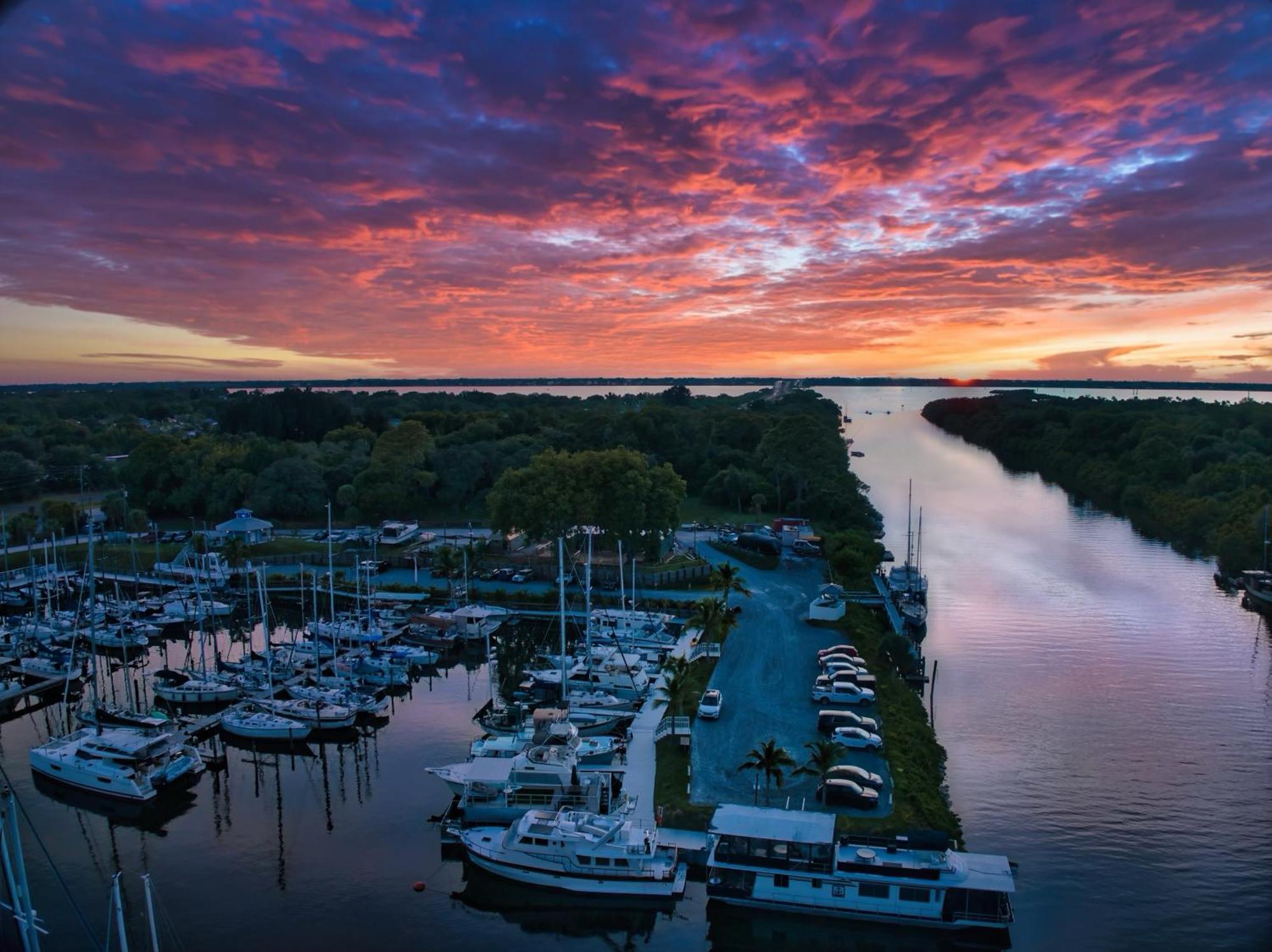 Dolphins Vacation Rental Merritt Island エクステリア 写真